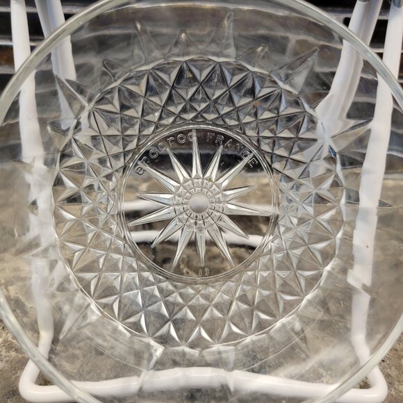 ARCOROC FRANCE STARBURST SET OF 4 GLASS 4" BERRY FRUIT DESSERT SERVING BOWLS MCM - Picture 7 of 12